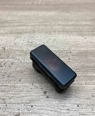 BMW X5 E53 Hazard light switch 8350947