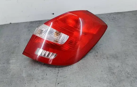 Skoda Fabia Mk2 (5J) Rear/tail lights ZSB5J6945096