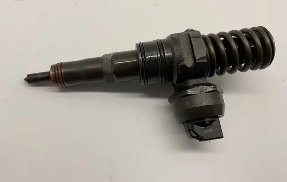 Ford Galaxy Fuel injector 038130073ak 0414720038