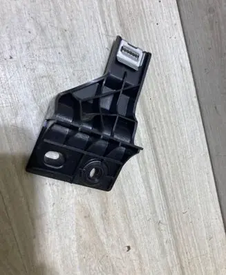 Audi Q3 F3 Other center console (tunnel) element 83B863615