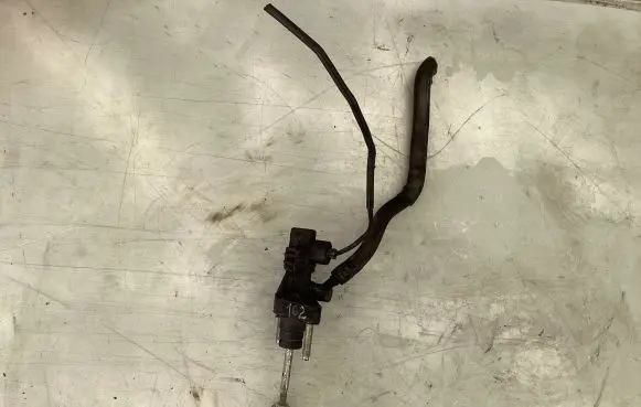 Toyota Avensis T250 Engine coolant pipe/hose
