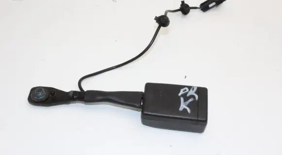 Opel Mokka Front seatbelt buckle 95131545