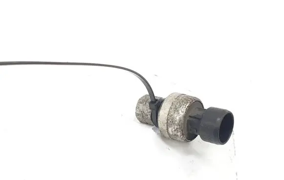 Opel Insignia A Air conditioning (A/C) pressure sensor 13502758