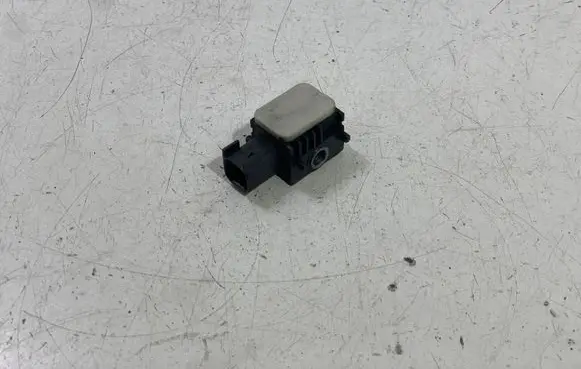 Ford Focus Airbag deployment crash/impact sensor 300308