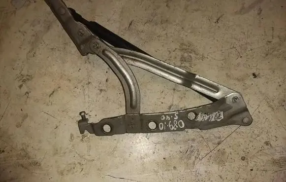 Volvo S40 Tailgate/trunk/boot hinge 30716248