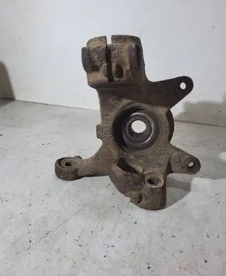 BMW X3 E83 Front wheel hub