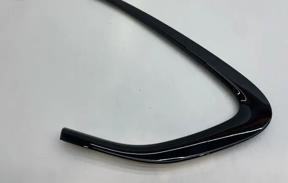 BMW 2 F45 Rear side glass trim 