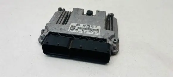 Volkswagen Jetta V Engine control unit/module 03G906021KH 0281013226