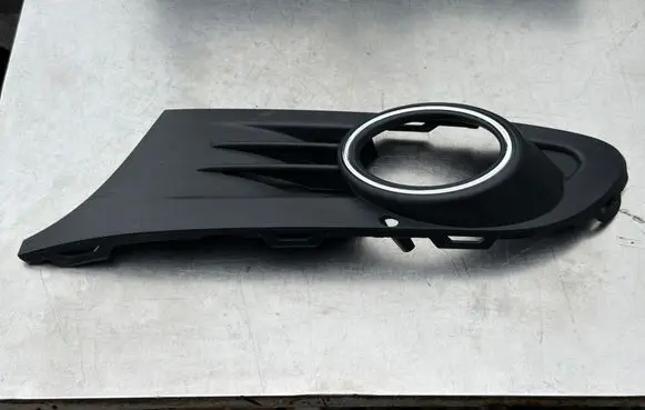 Volkswagen Golf VI Front fog light trim/grill 5M0854661 1355D301125 5M0853665K
