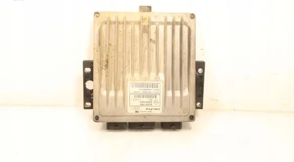 Renault Clio III Engine control unit/module ECU 8200911560