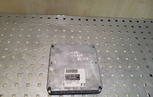 Toyota Corolla Verso E121 Engine control unit/module 896610F030 MB2750007343