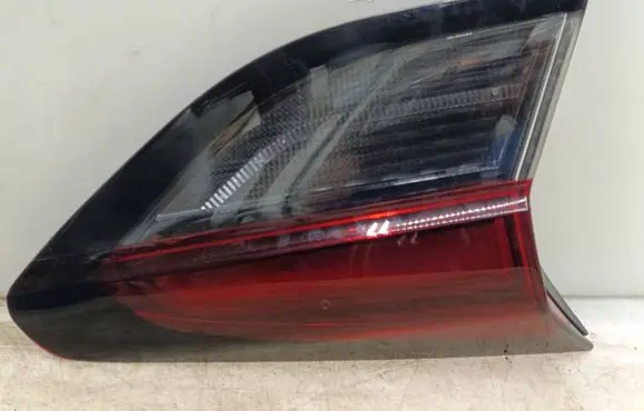 Opel Corsa F Tailgate rear/tail lights 9830097780 90194154 39162670