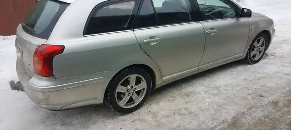 Toyota Avensis T250 Sill 7585105010 1C0