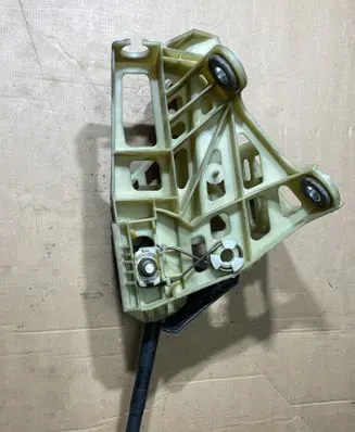 Volkswagen Transporter - Caravelle T5 Gear selector 7H711116