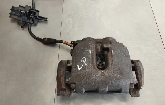 Mercedes-Benz ML W164 Front brake caliper 65552401