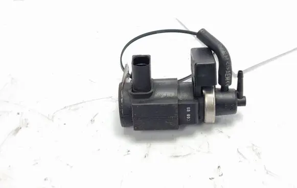 Audi A8 S8 D3 4E EGR valve