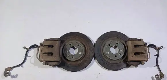 Ford Mustang V Front brake caliper