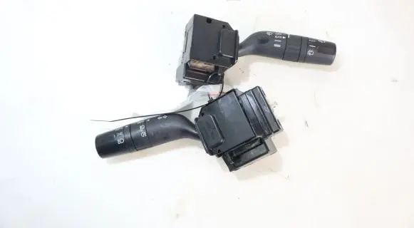 Mazda 3 II Light switch