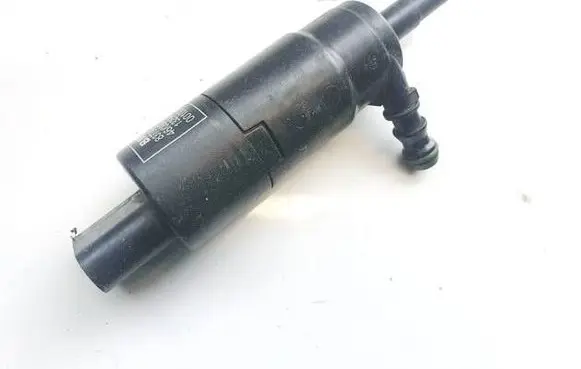 BMW X5 E70 Headlight washer pump 837743003