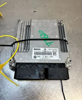 BMW 5 E60 E61 Engine control unit/module ECU DOBMW5E60E61