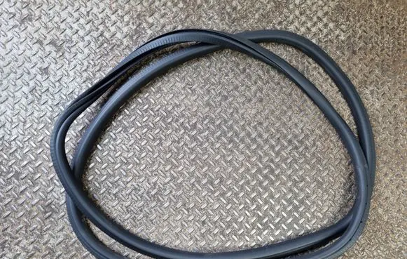 Mercedes-Benz GLS X167 Rear door rubber seal (on body) A1676972600