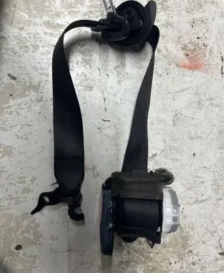 BMW X3 F25 Front seatbelt 3066322 0717F9S1N7