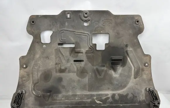 Volvo S90, V90 Engine splash shield/under tray 31378306