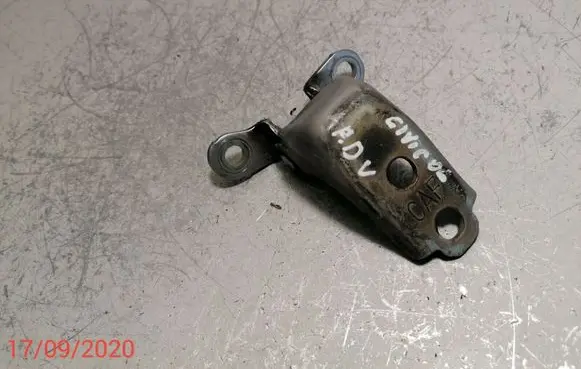 Honda Civic Front door upper hinge