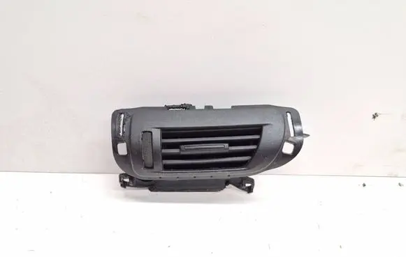 Citroen C5 Rear air vent grill 0068995FAA1
