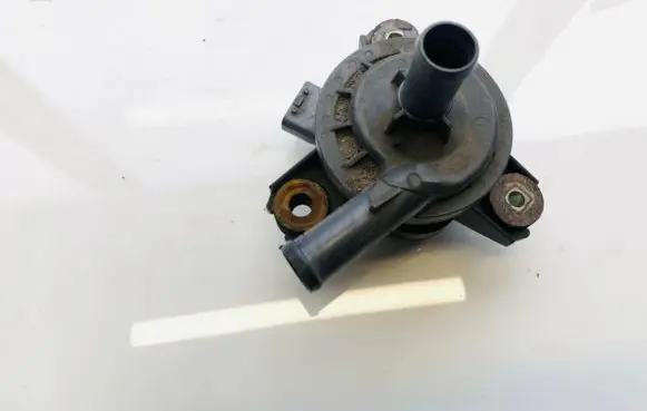 Toyota Prius (XW30) Electric auxiliary coolant/water pump g904052010 g9040-52010
