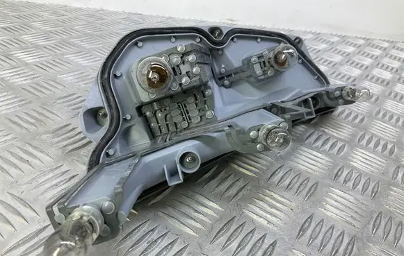 Audi TT TTS Mk2 Tail light bulb cover holder 508242