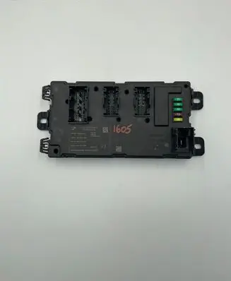 BMW 1 F20 F21 Central body control module 9293309 5003000002 00000E48