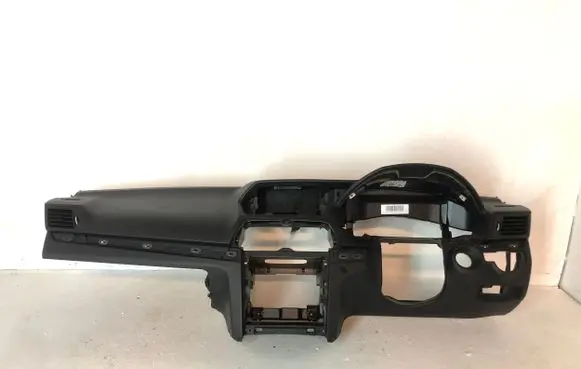 Mercedes-Benz E C207 W207 Dashboard A2076800187