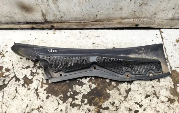 Cadillac CTS Wiper trim 184695047 25750668 320CTS