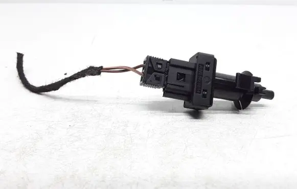 Mercedes-Benz A W176 Clutch pedal sensor A0065451014