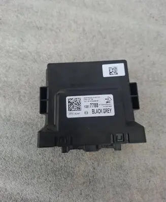 Opel Insignia B Parking PDC control unit/module 13517788
