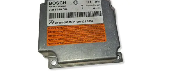 Mercedes-Benz CLS C219 Airbag control unit/module 0285010564 2118705885 0911235292