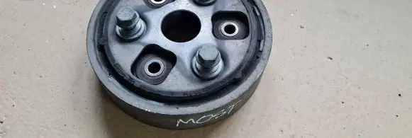 Audi Q3 F3 Rear prop shaft donut coupling/joint 5Q0521307