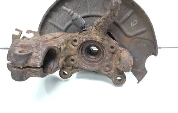 Volkswagen Golf V Front wheel hub spindle knuckle 7h0927804 1k0615312f