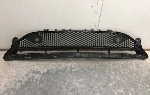 BMW 5 E60 E61 Front bumper lower grill 7896586BILI 7896586