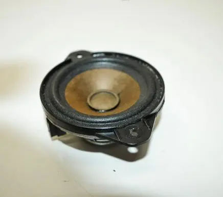Tesla Model S Panel speaker 100483301A