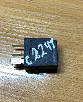 Mercedes-Benz A W168 Other relay 0025421119 2241