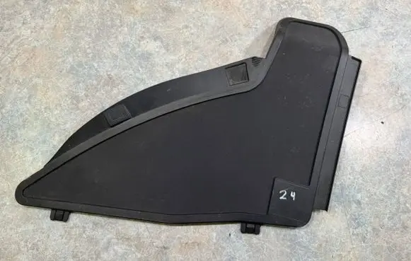 BMW i3 Wiper trim 7333879 16320910