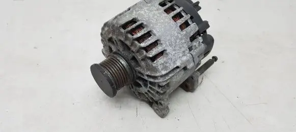 Audi Q5 SQ5 Generator/alternator 03G903016F