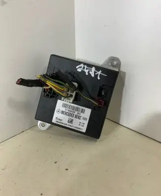 Mercedes-Benz E W211 Door control unit/module 2115452232 00005643A72 204714000C7