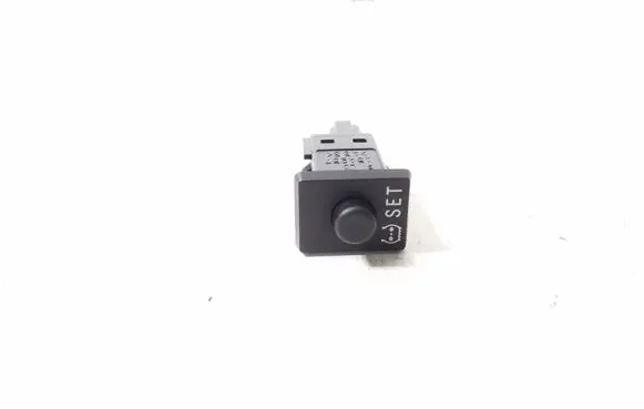 Lexus LS 460 - 600H Other switches/knobs/shifts 8477050010