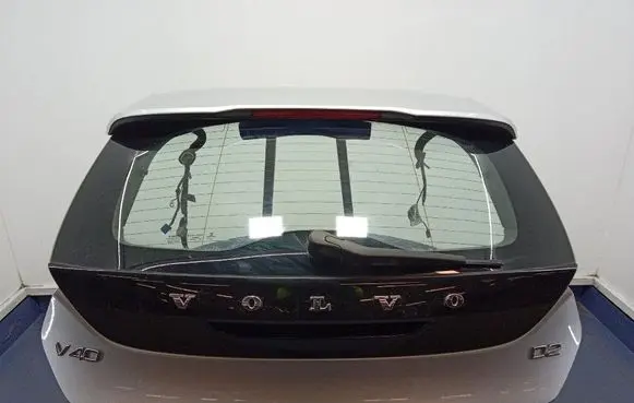 Volvo V40 Tailgate/trunk/boot lid 