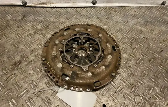 Volkswagen Golf Plus Pressure plate 