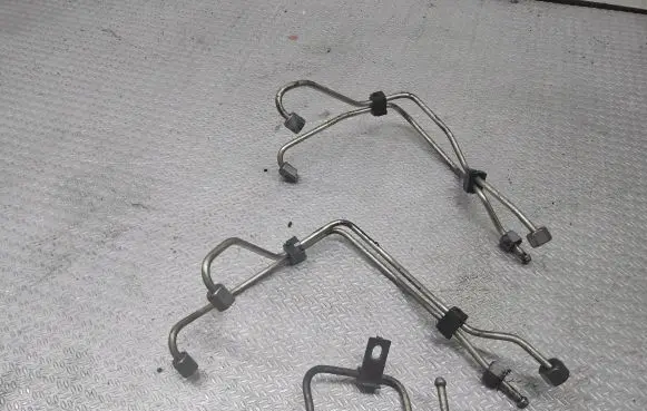 Ford Focus Fuel injector supply line/pipe 