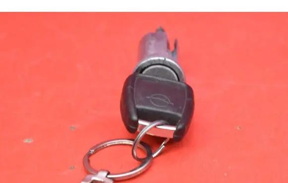 Opel Zafira A Ignition lock 09146299